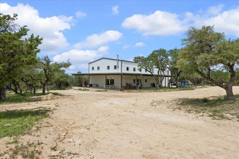 Dripping Springs Hilltop Barndominium 5 1 768x512