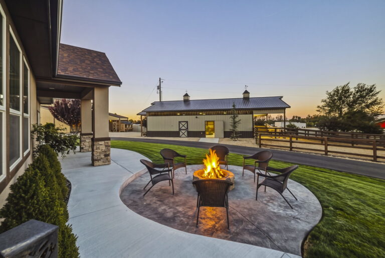 1385 S Ash Ave Fire Pit Patio 1 768x515