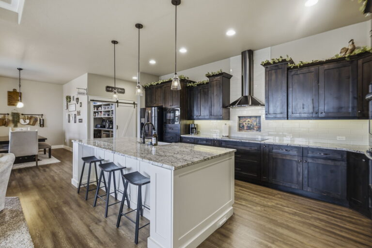 1385 S Ash Ave Kitchen 1 768x512