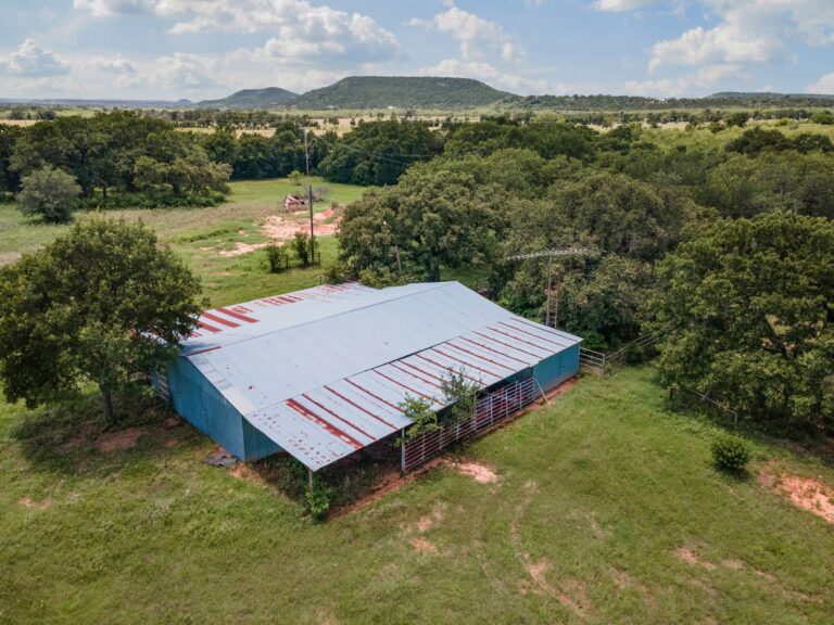 Coalville Road 78 Acres Pole Barn Aerial 768x576