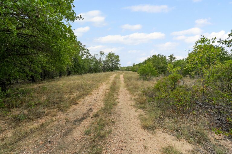 Coalville Road 78 Acres Ranch Trail 768x512