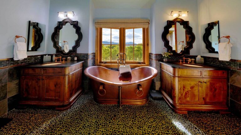 Eagle Ridge Ranch Copper Soaking Tub 2 768x432