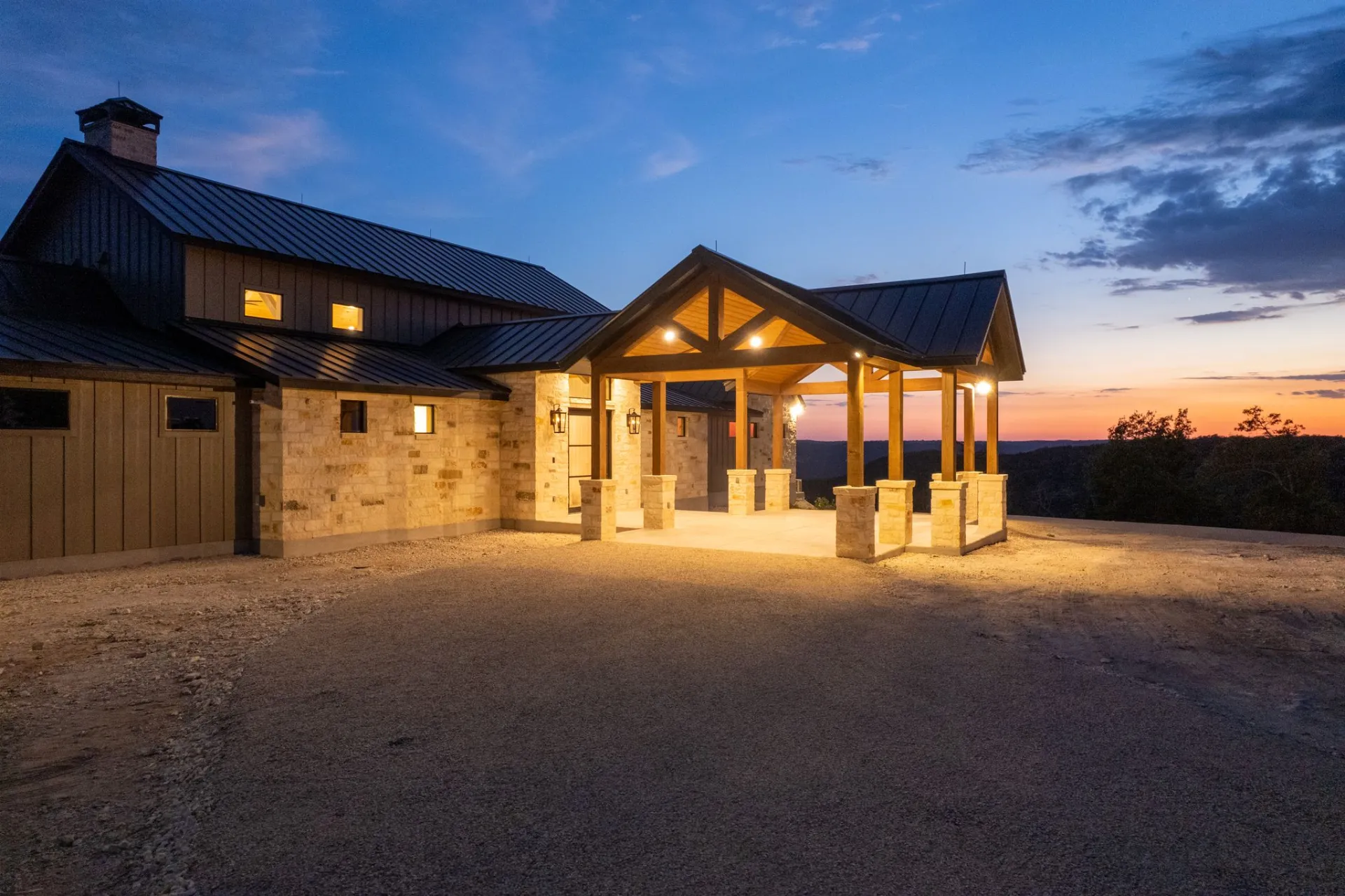 Hill Country ranches & land
